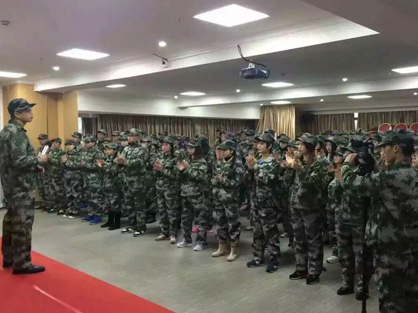 k8凯发团队拓展训练